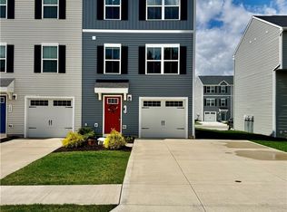 114 Slate Ridge Dr #9, Barberton, OH