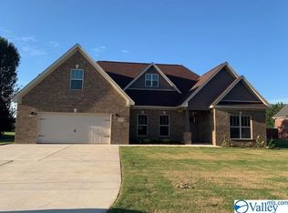 26929 Mary Sue Ln, Athens, AL 35613