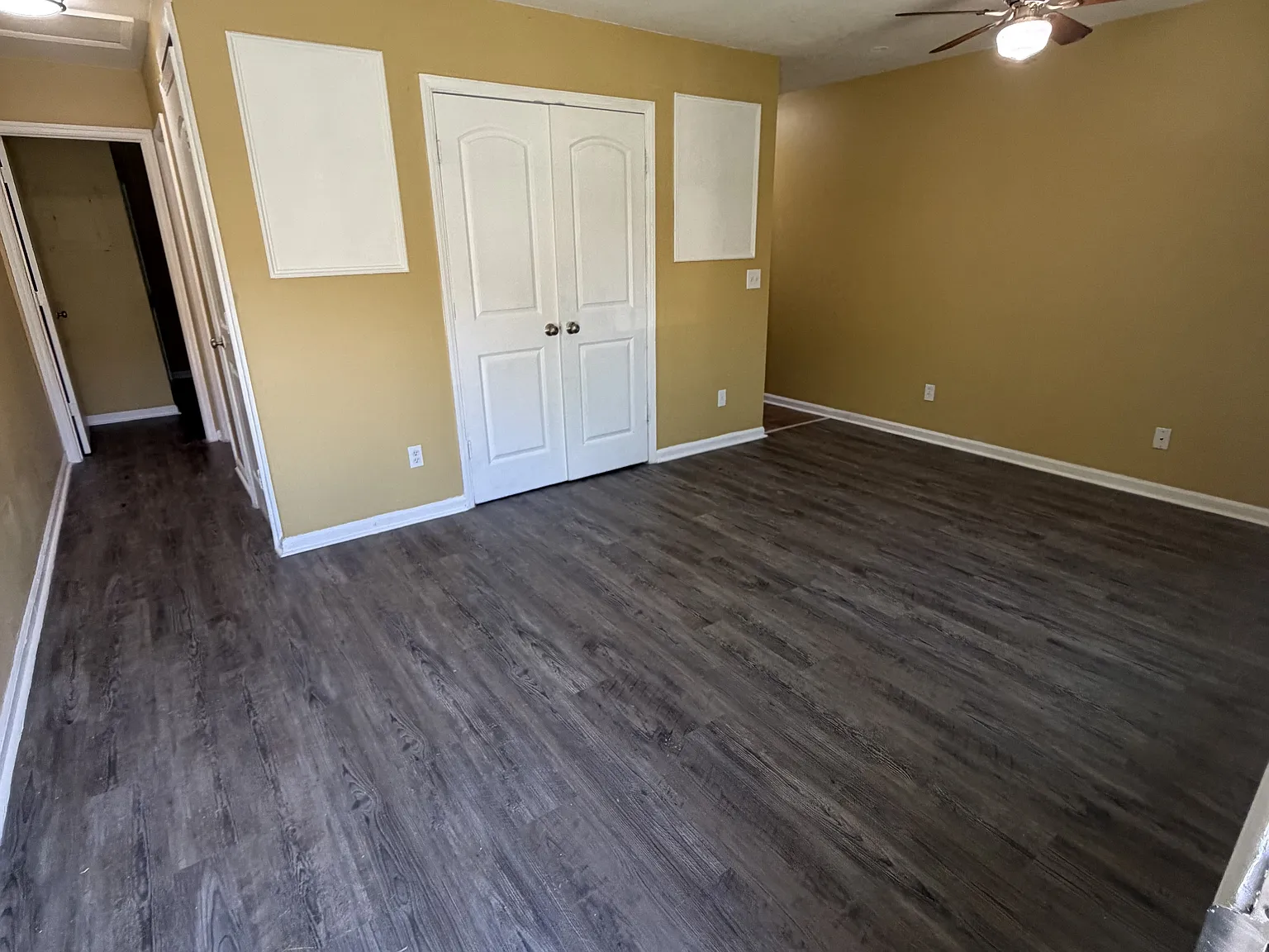 2501 Lumpkin Court - F — Photo 3