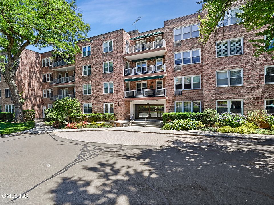 1st image of 1 Putnam Hl APT 1B