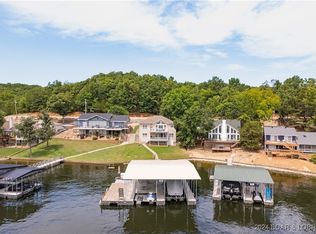 1222 Susan Rd, Lake Ozark, MO 65049