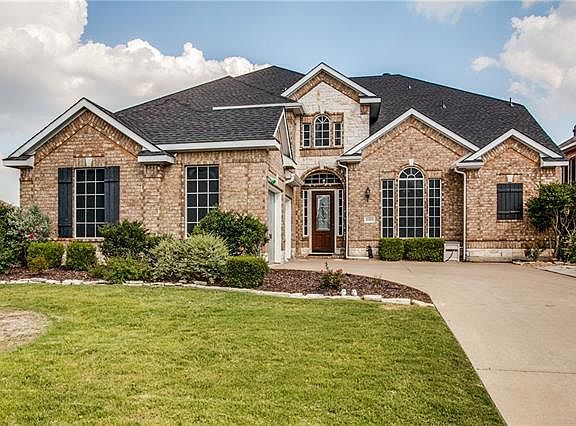 3rd image of 10406 Fairway Vista Dr