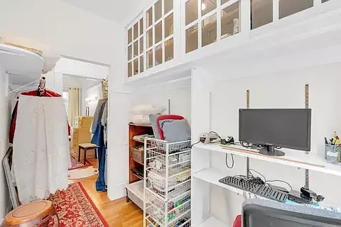 2 bed, 1000 sqft, $8,000 — Photo 4