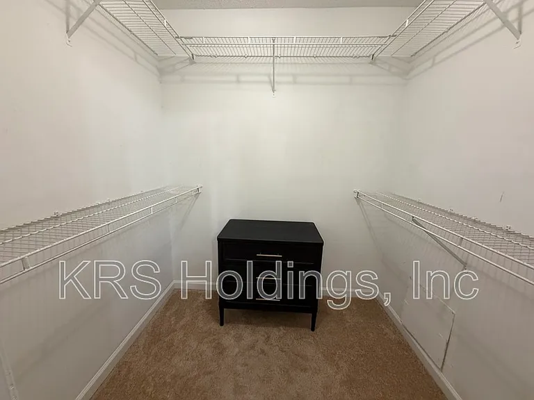 940 Allendale Dr — Photo 16