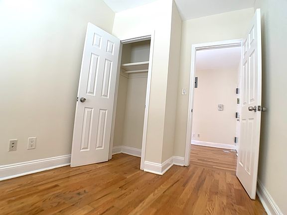 3rd image of 242 Bradhurst Ave #24B