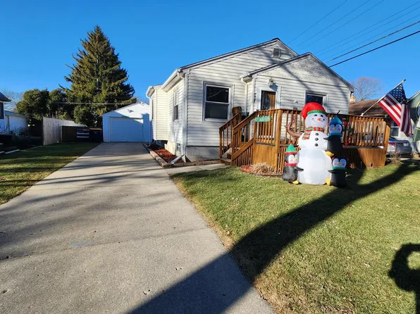 737 South 119th STREET, West Allis, WI 53214