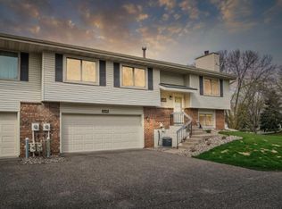 4126 Goldenrod Ln N, Plymouth, MN 55441