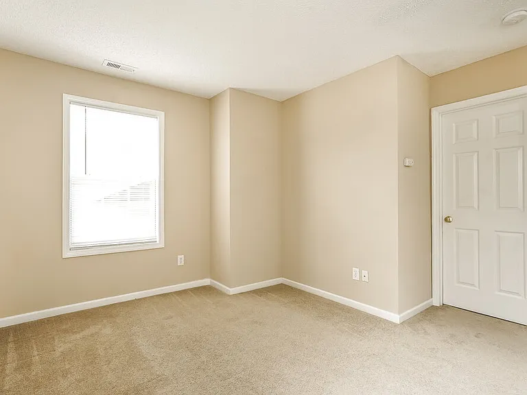 4737 Tommans Trl — Photo 16
