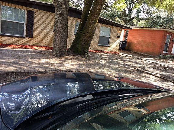 3rd image of 8723 N Mandarine Pl #A