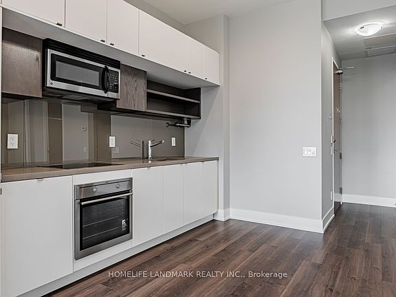 5th image of 111 Saint Clair Ave W #1120