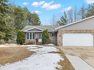 3420 Rosewood Dr, Plover, WI 54467
