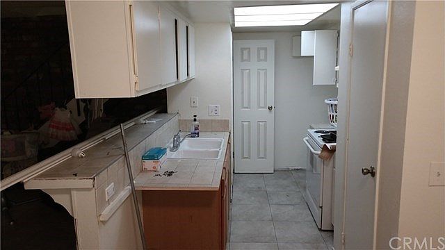 1st image of 3438 Rainbow Ln #3