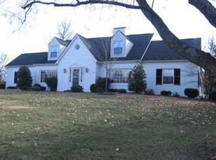 1240 Hillcrest Dr, Harrisonburg, VA 22801