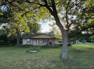 13228 N County Road 3400, Stratford, OK 74872