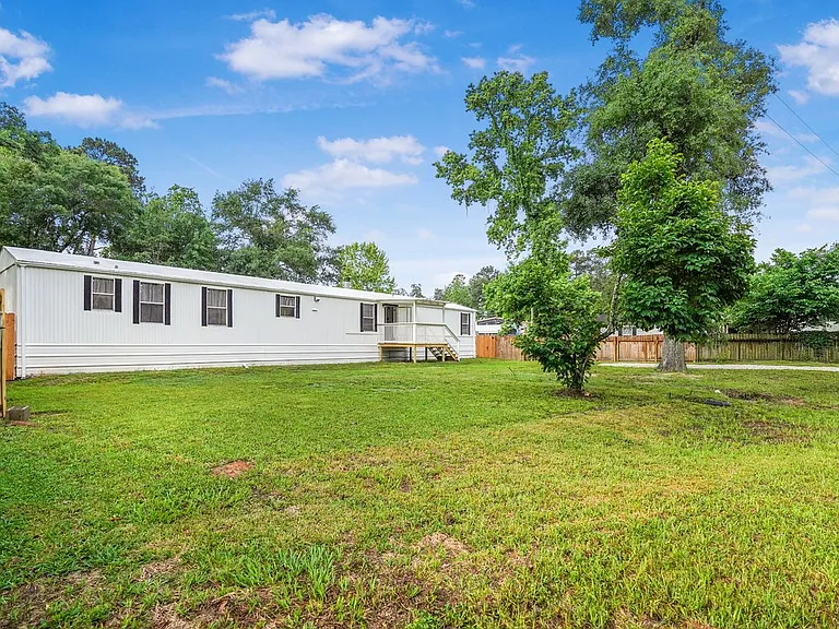 21950 Caney Dr — Photo 1