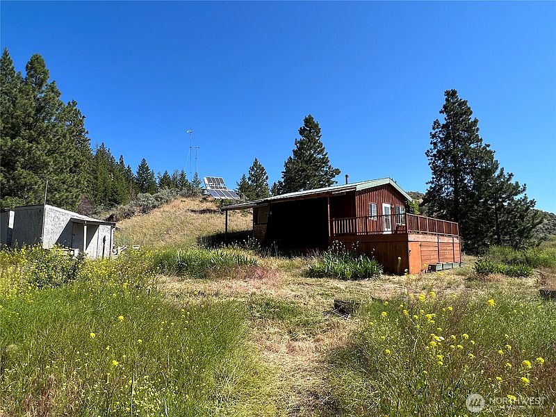 3rd image of 113 Eagles Bluff Road
