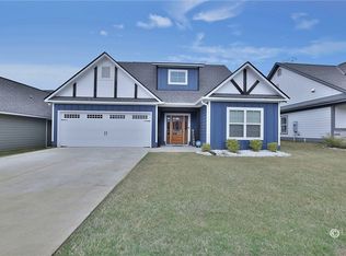 17 Ivy Ln, Phenix City, AL 36867