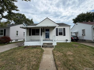25324 Culver St, Saint Clair Shores, MI, 48081