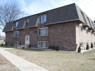 646 36th St SW APT 302, Wyoming, MI 49509