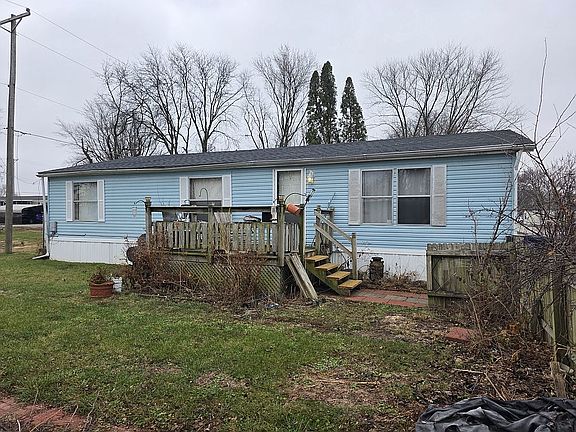 3rd image of 1511 Coyne Center Rd #118