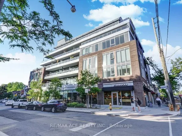 1960 A Queen St E #206, Toronto, ON M4L 1H8