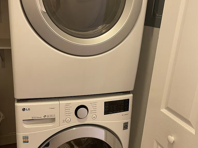 1800 Jefferson Park Ave #59 — Photo 6
