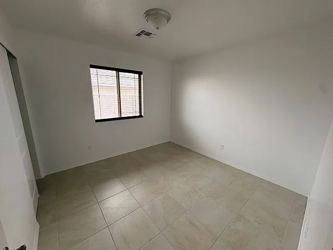 10821 E 46th Ln — Photo 13