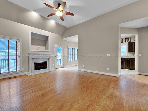 2nd image of 259 Parkview Dr