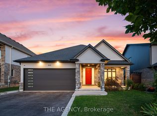 212 Viger Dr, Welland, ON L3B0E4