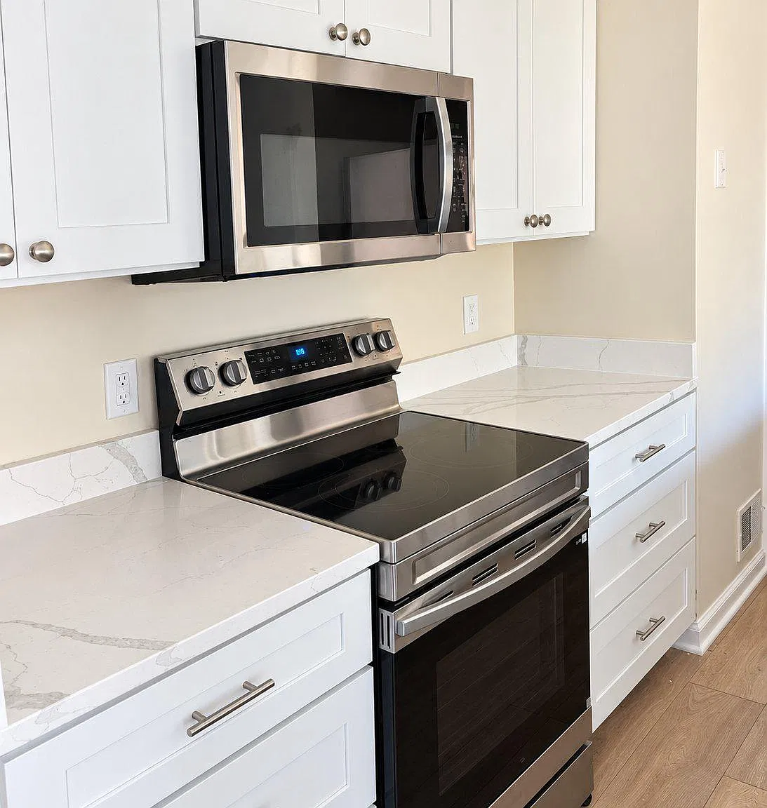 3 bed, 2.5 bath, 1600 sqft, $2,800 — Photo 4