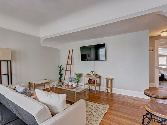 2nd image of 2287 N Lake Dr #B