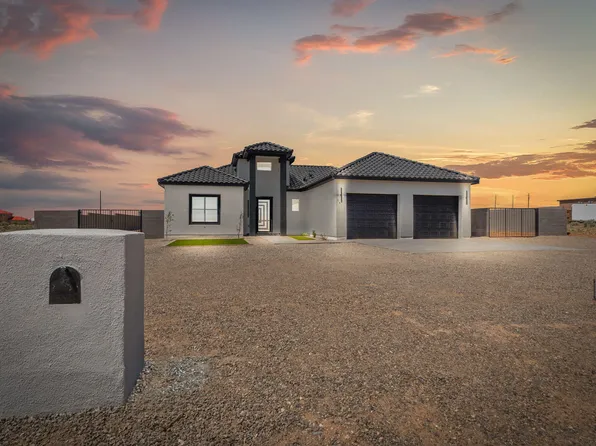 141 9th Ave NE, Rio Rancho, NM 87124