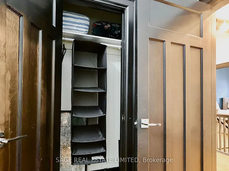 631 Queen St W #3 — Photo 9