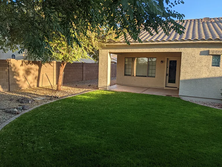 13317 W Clarendon Ave — Photo 10