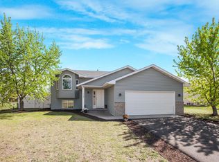 5160 Ridge Rd, Big Lake, MN 55309