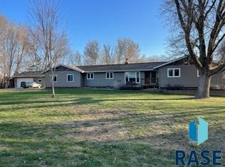 2800 N Oak Rd, Brandon, SD 57005