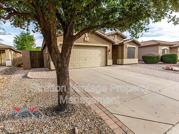 5th image of 2105 W Allens Peak Dr