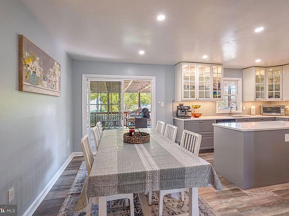 5th image of 14151 Landon Ln