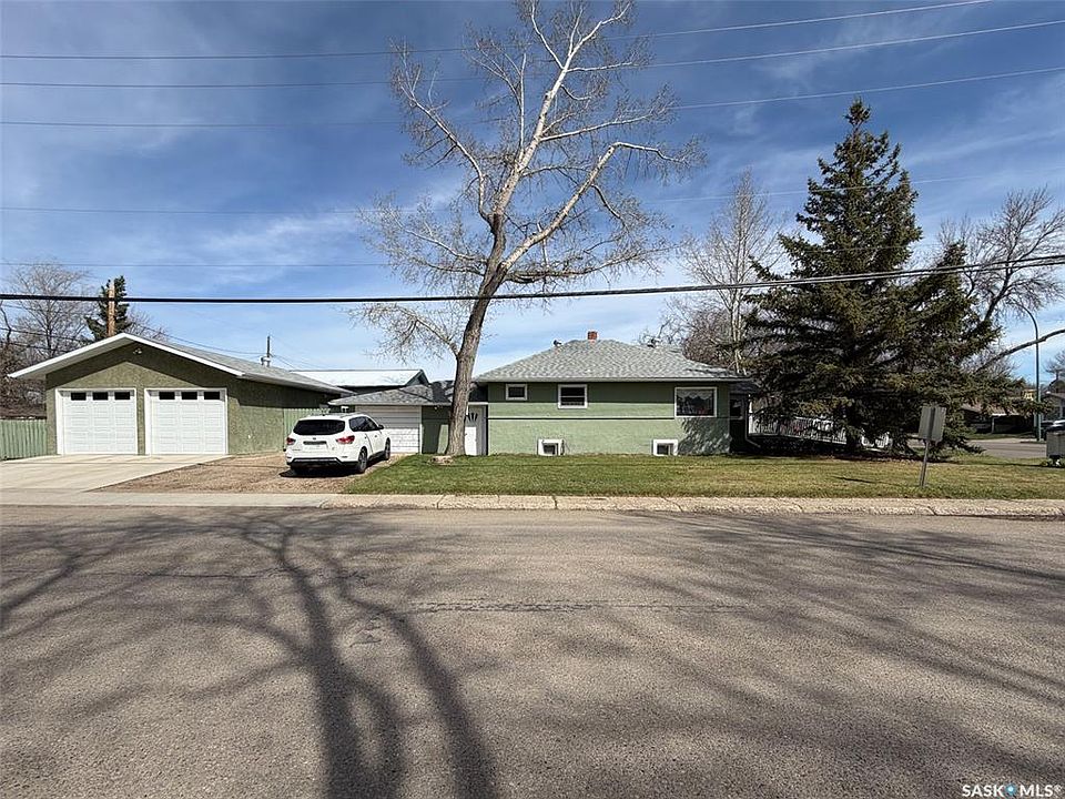 1st image of 505 Centre STREET