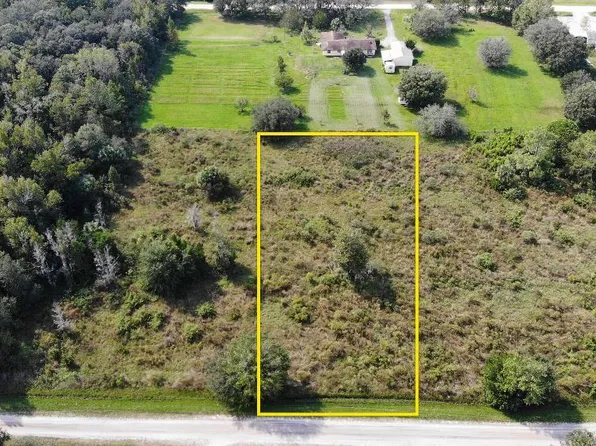 1636 Mistletoe St, Bunnell, FL 32110