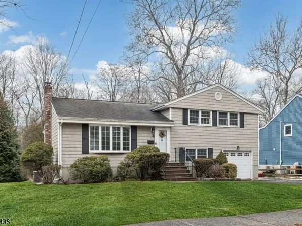 546 Van Buren St, Ridgewood Village, NJ 07450