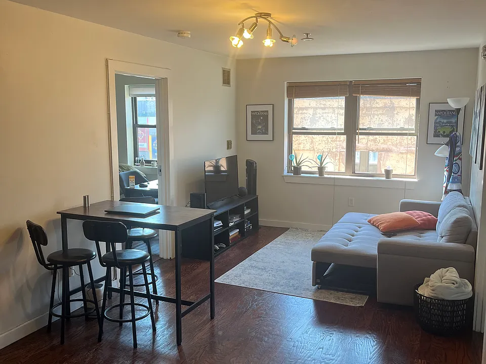534 Commonwealth Ave