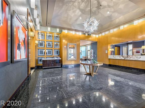 4th image of 2700 S South Las Vegas Blvd #2402