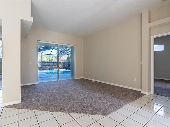 5th image of 2203 Eagle Bluff Dr