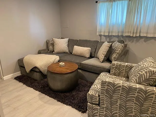 1 bed, 1.0 bath, 400 sqft, $2,600 — Photo 2