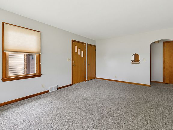 5th image of 1024 25th St