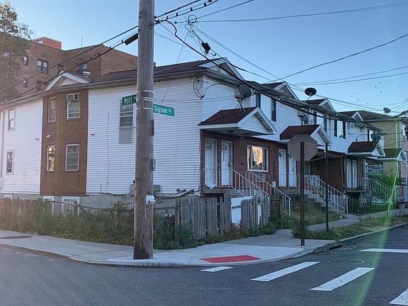 3rd image of 1124 Gipson St