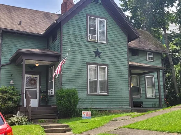 713-715 12th St, Franklin, PA 16323