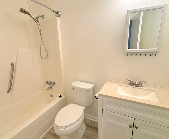 741 W Ocean View Ave #B — Photo 20