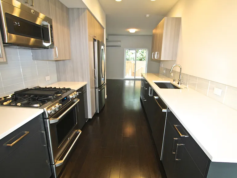 8507 14th Ave NW #B — Photo 3